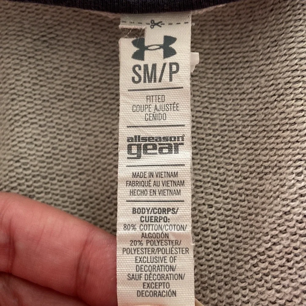 Under Armour jacket - Picture 5 of 9